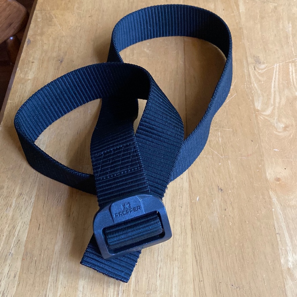 Propper black belt in great condition 36-38”